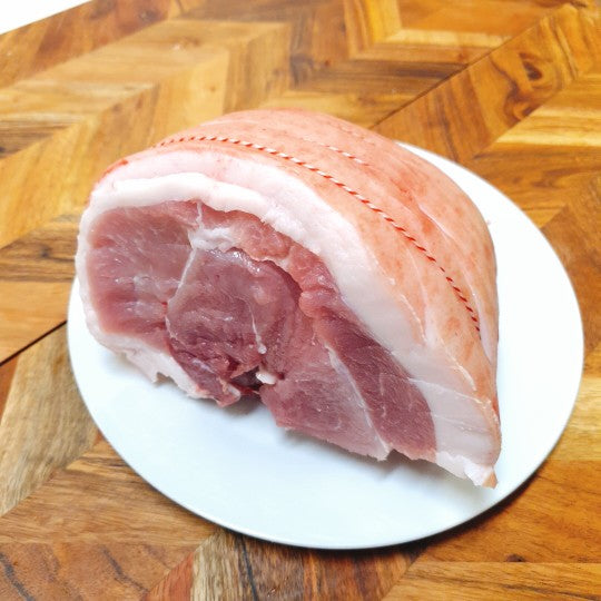 saddleback pork Leg